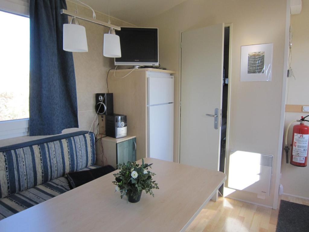 Laekjarkot Rooms And Cottages With Kitchen ボルガルネース 部屋 写真