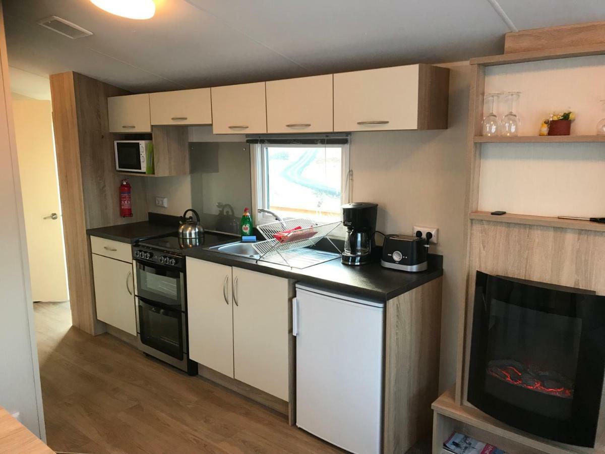 Laekjarkot Rooms And Cottages With Kitchen ボルガルネース エクステリア 写真