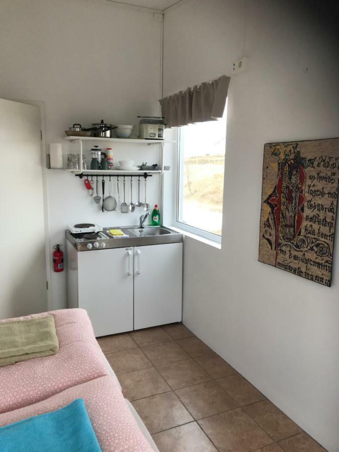 Laekjarkot Rooms And Cottages With Kitchen ボルガルネース エクステリア 写真