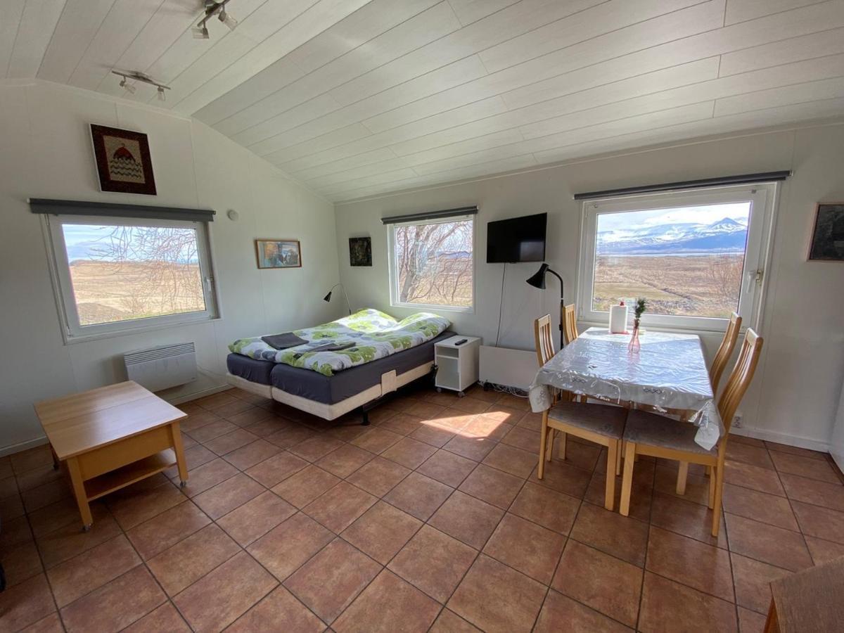 Laekjarkot Rooms And Cottages With Kitchen ボルガルネース エクステリア 写真